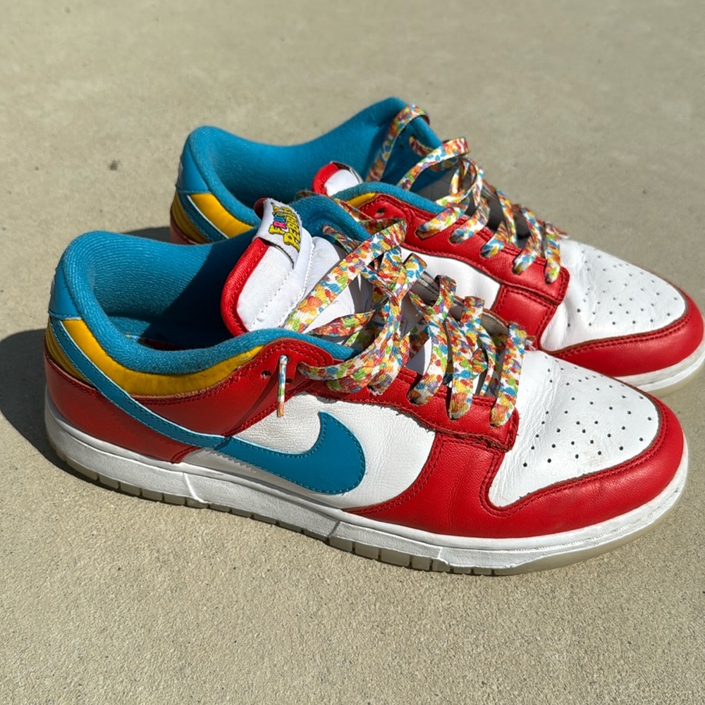 Nike / 2022 LeBron James Fruit Pebbles Dunks Lo